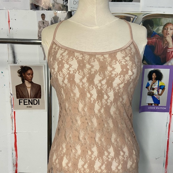 Haut d’été taupe en dentelle taille S - Picture 3 of 4